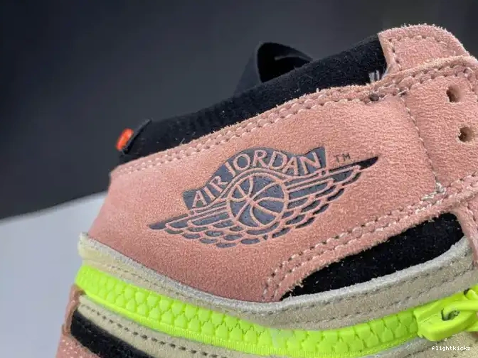 Jordan 1 Air Switch High CW6576-800 Peach 0429
